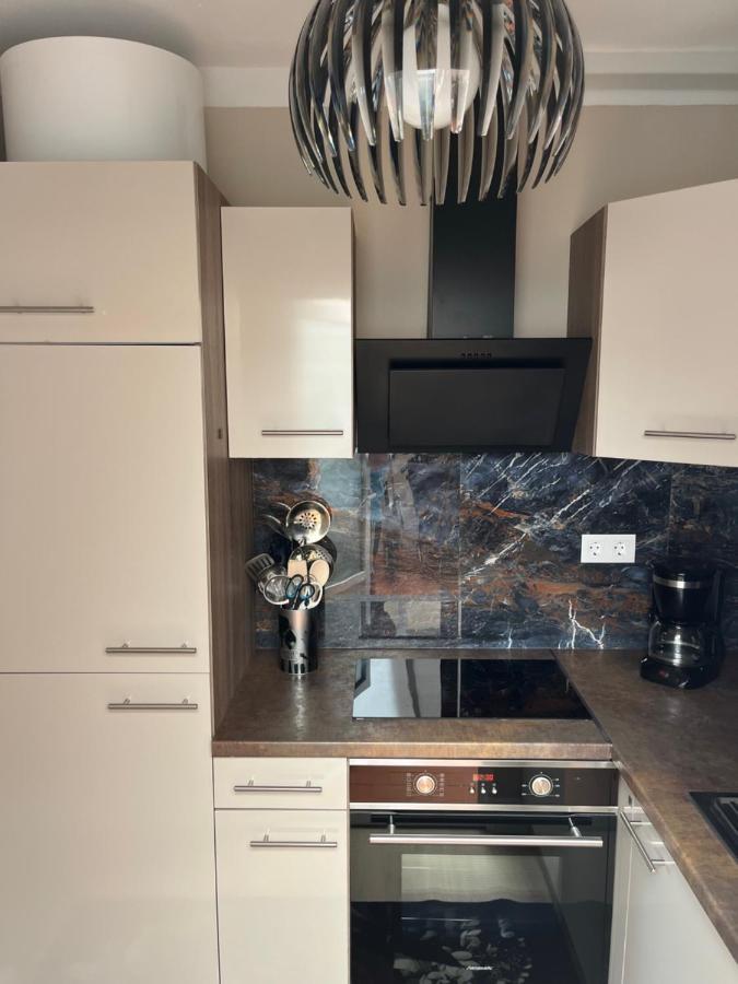 Appartement Villa-Celine 托雷维耶哈 外观 照片